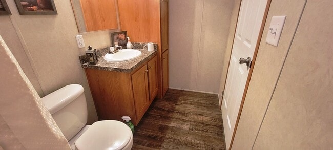 Building Photo - 290 Old Taylor Rd