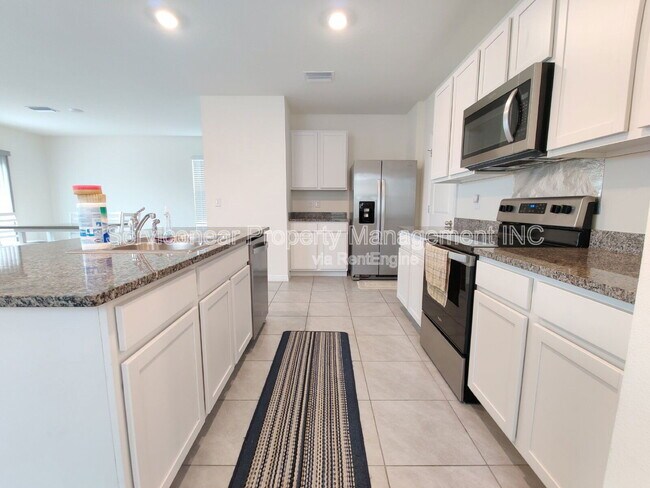 Building Photo - 10871 Penny Gale Loop