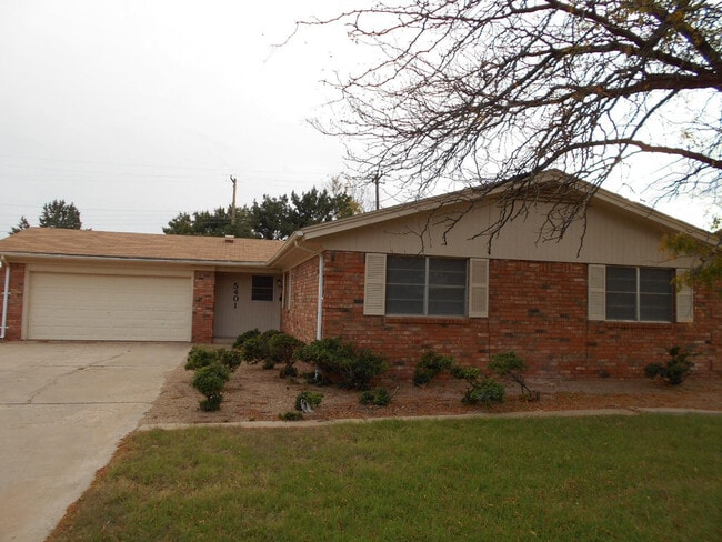 Building Photo - 5401 14th St