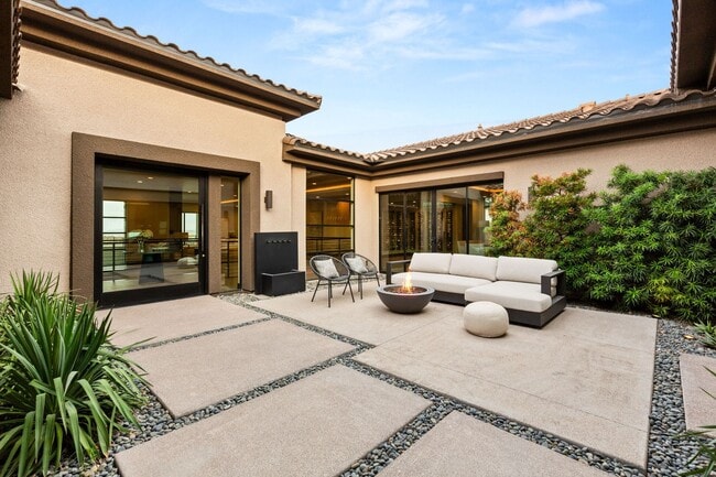 Building Photo - 11142 San Terrazo Pl