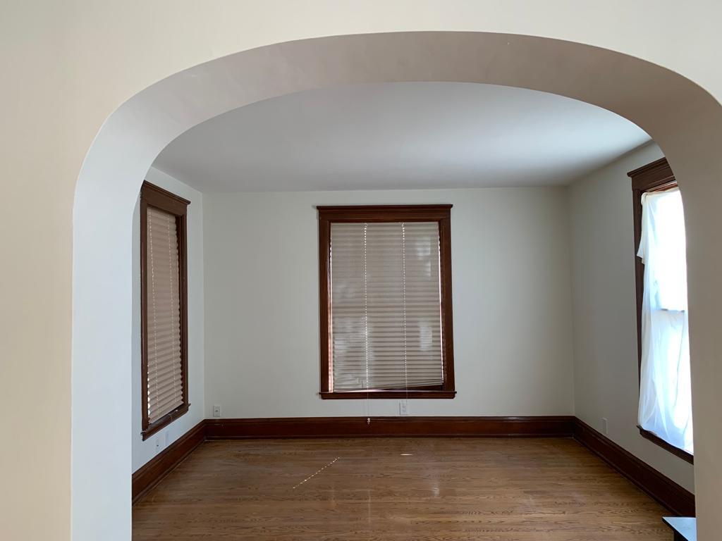 1st Floor - 23 W Franklin Ave