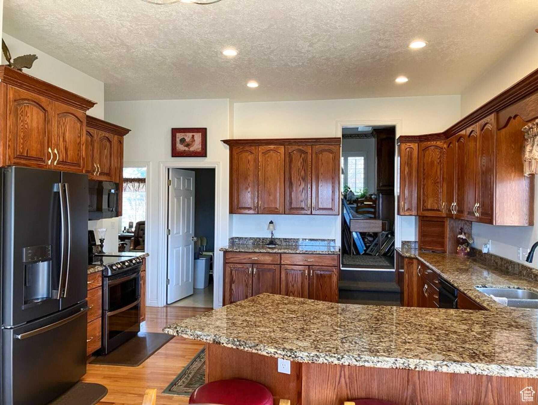 Building Photo - 1364 Northridge Dr