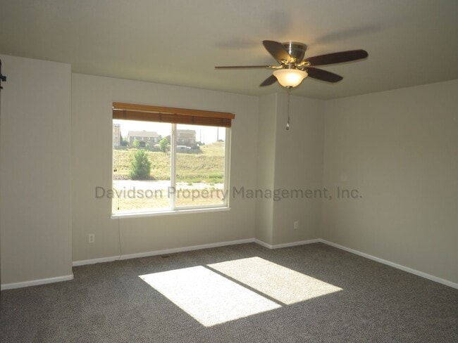 Building Photo - Gorgeous 3 Bedroom House in Eastern Colorado Springs