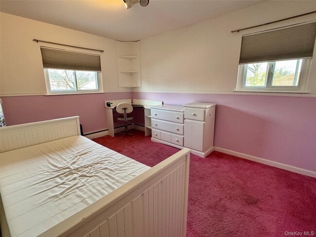 Building Photo - 6 Fairway Dr