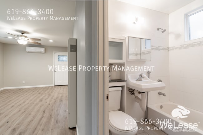 Building Photo - 5368 Rex Ave