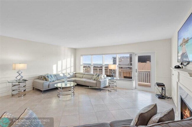 Building Photo - 3850 Galt Ocean Dr