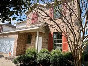 Building Photo - 1122 Larkfield Dr