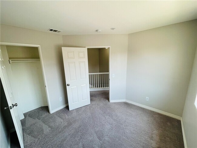 Building Photo - 26154 Williams Way