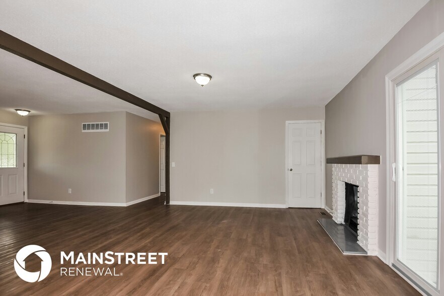 Building Photo - 5 Northwinds Dr