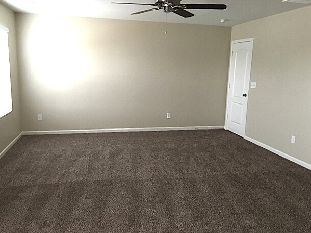 Building Photo - 1006 Lavender Ln