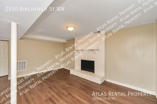 Building Photo - 2510 Birchfield St NW