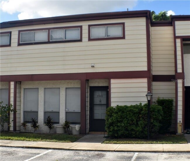 Building Photo - 3980 Crayrich Cir