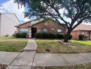 Building Photo - 1416 Ross Dr