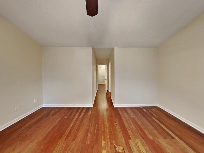 Building Photo - 761 Sugar Oak Ln