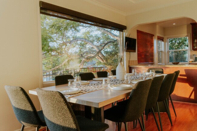 Building Photo - 5008 Onstad St