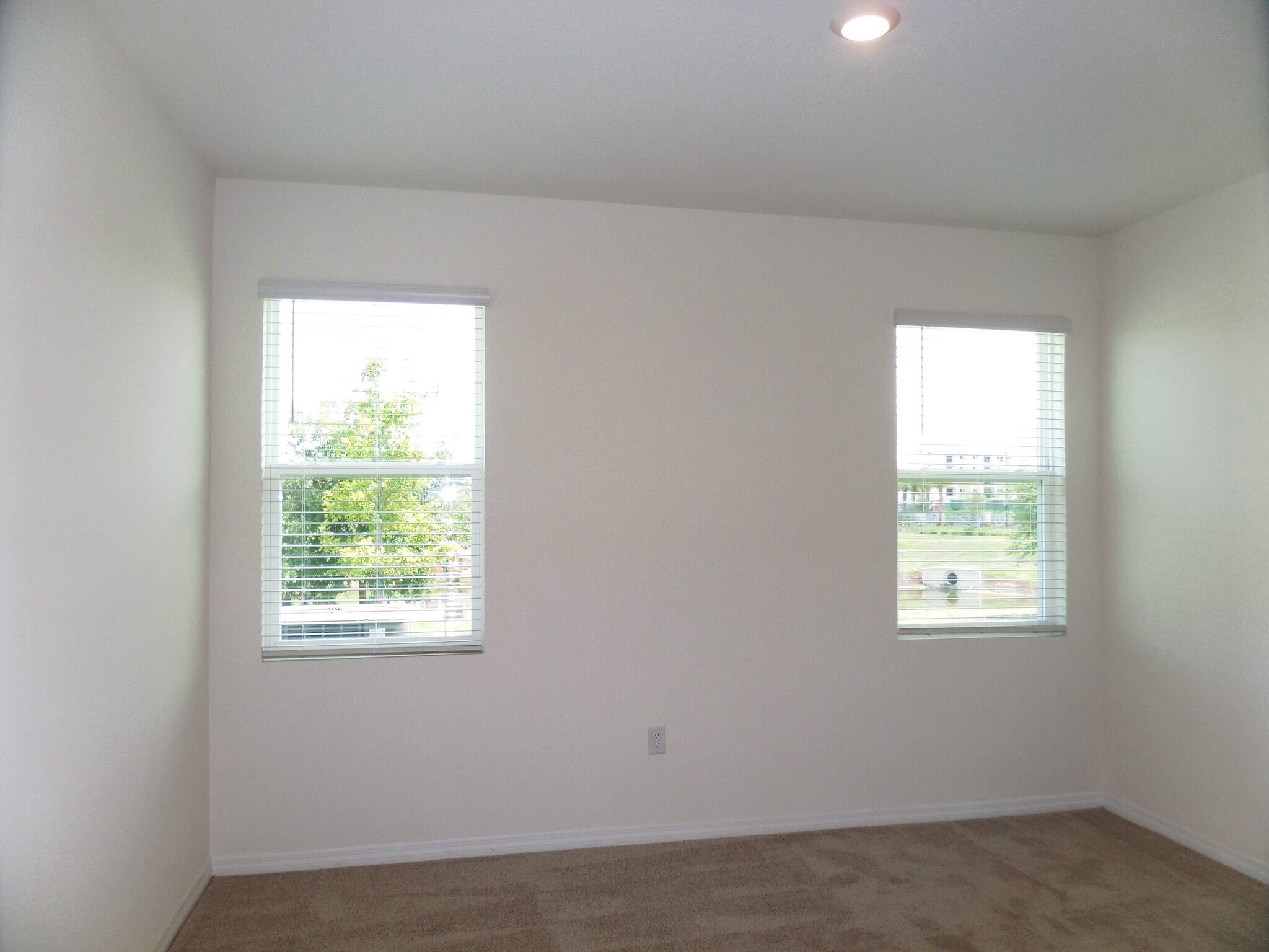 Building Photo - 5039 Stokes Way