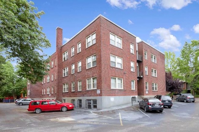 Building Photo - 1 bedroom in Seattle WA 98102