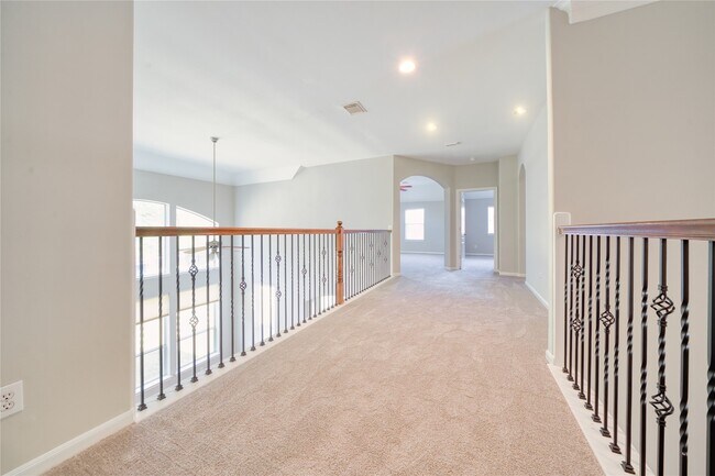 Building Photo - 5619 Riverstone Crossing Dr