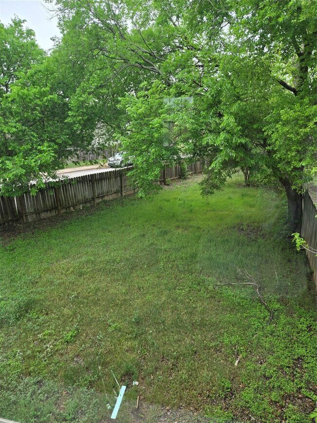 Building Photo - 10001 Parliament House Rd