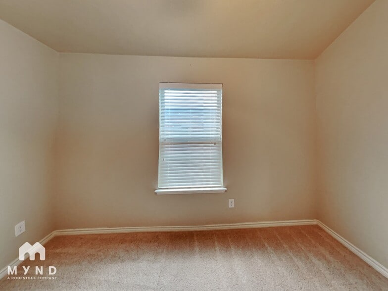 Building Photo - 1417 Castle Creek Dr