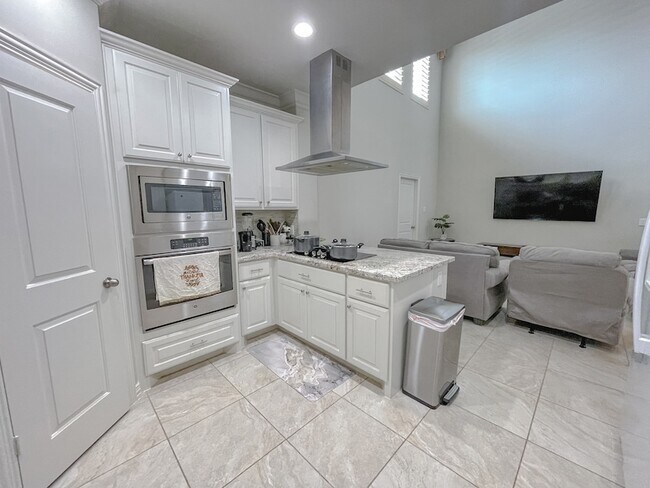 Building Photo - 13422 Preston Cliff Ct