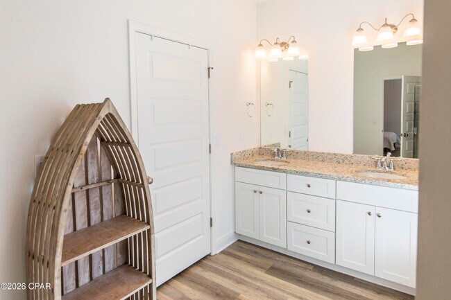 Building Photo - 609 Hancock Wy