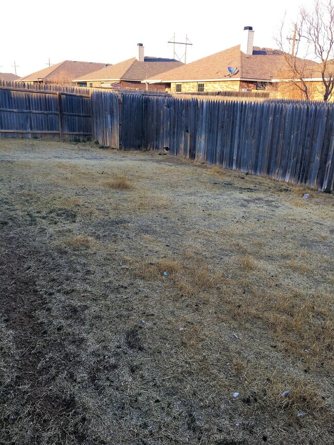 Building Photo - 9309 Quitman Ave