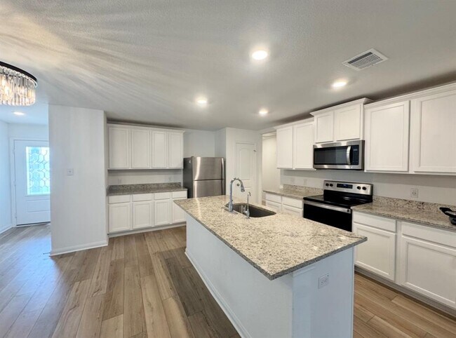 Building Photo - 14108 Hacienda Ests Dr
