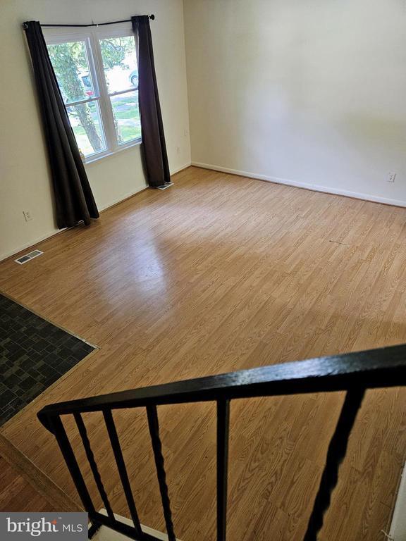 Building Photo - 254 Cedarmere Cir