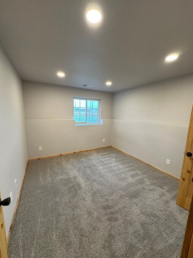 Building Photo - 1308 Bette Ln