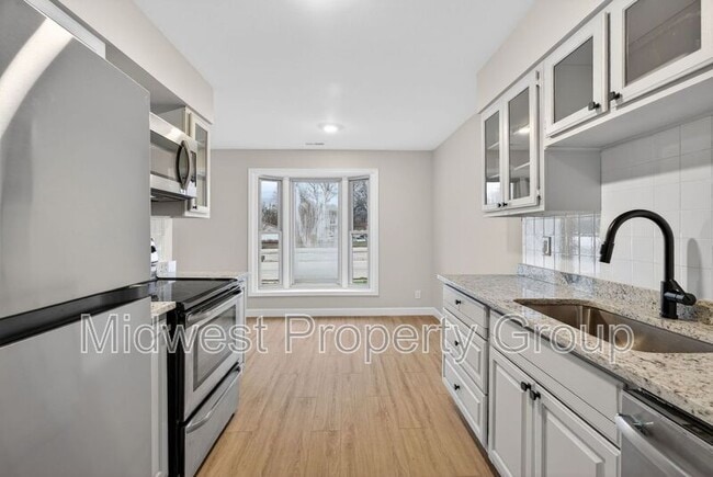 Building Photo - 90 Sutters Mill Rd