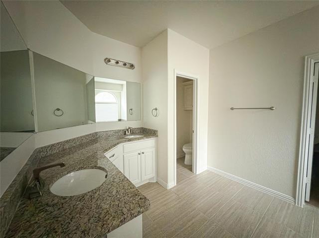 Building Photo - 12005 Beckton St