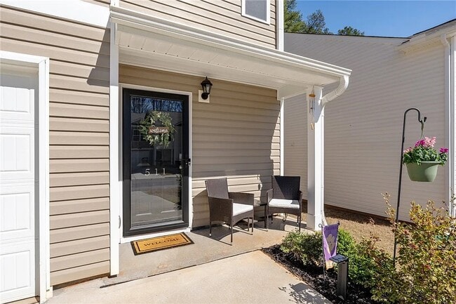 Building Photo - 511 Oakmont Valley Trl