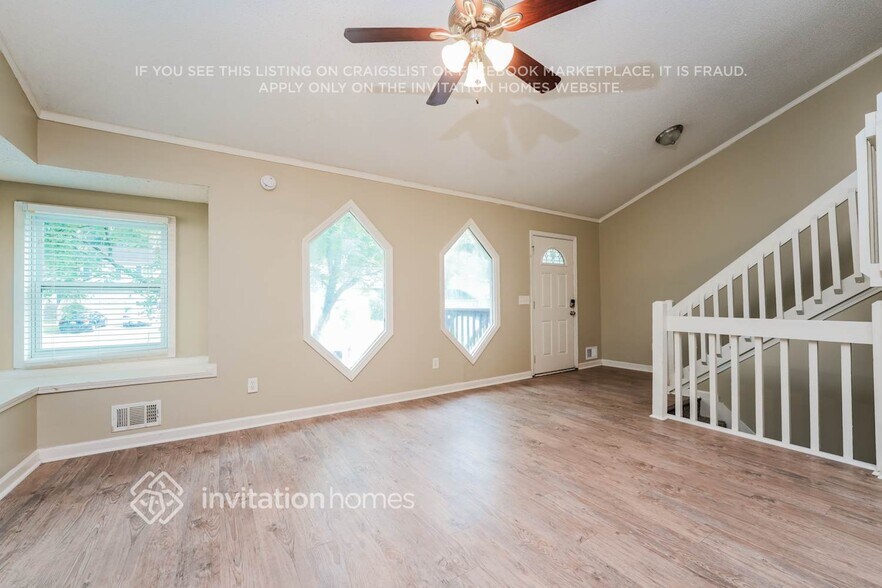 Building Photo - 2742 Mountbery Dr
