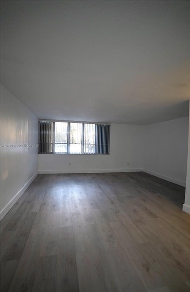 Building Photo - 6801 SW 147th Ave