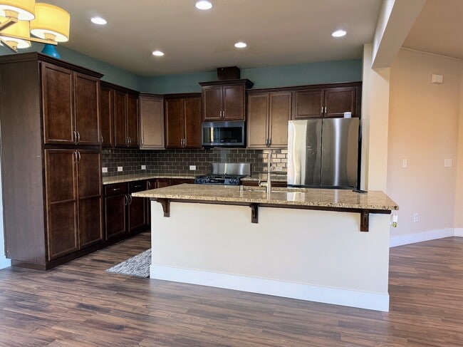 Building Photo - 13217 23rd Dr SE