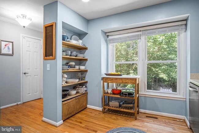 Building Photo - 1447 Newport Spring Ct