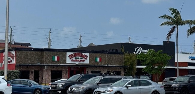 Building Photo - 3051 NE 47th Ct