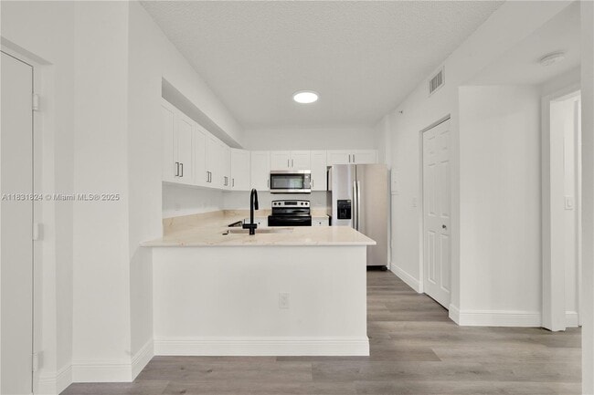 Building Photo - 2080 W Preserve Way