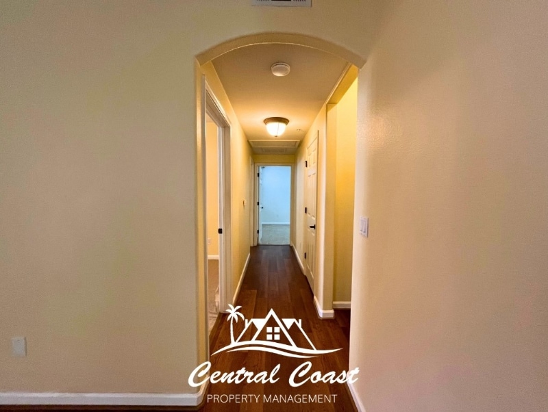 Building Photo - 0 Sunrise Dr