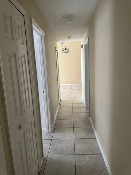 Building Photo - 2161 Jessa Dr