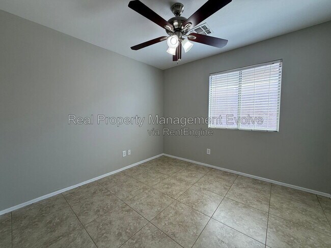 Building Photo - 11728 W Avenida Del Sol