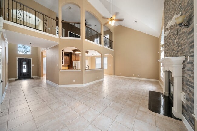 Building Photo - 2438 Ripplewood Dr