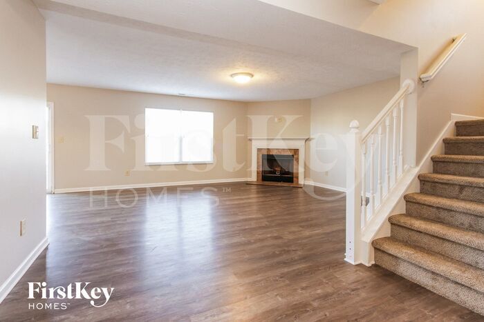 Building Photo - 884 Blue Ash Trail