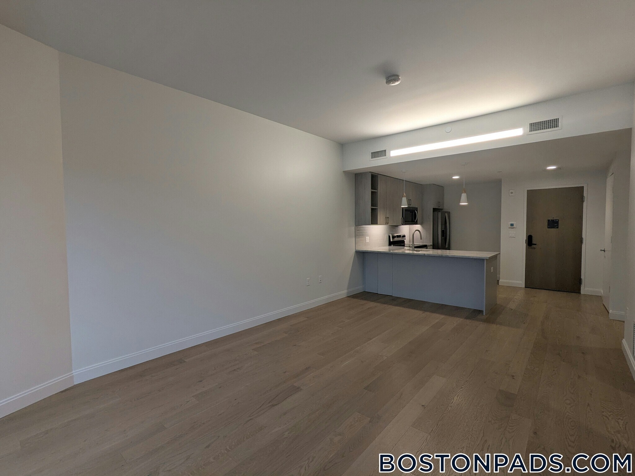 Building Photo - 55 Brighton Ave