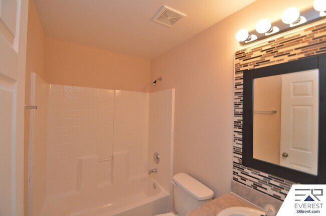 Building Photo - 9 Prince Kaarel Ln