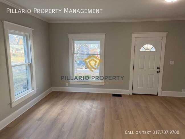 Building Photo - 323 N Lesley Ave