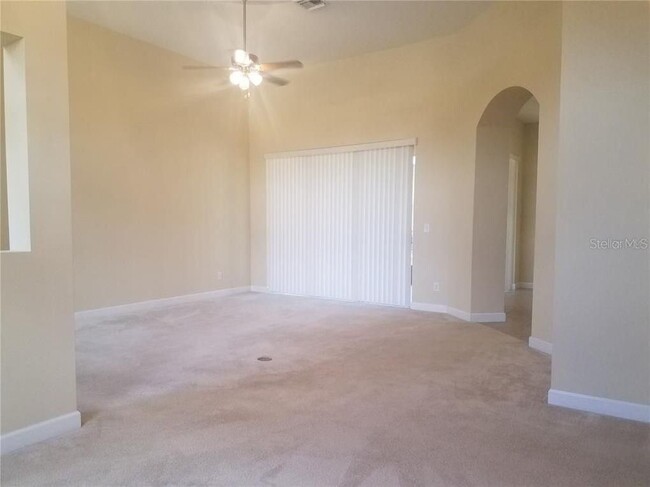 Building Photo - 3033 Plymouth Rock Cir