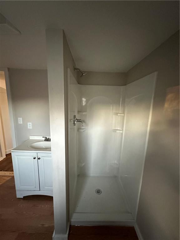 Building Photo - 2 Lake Ct