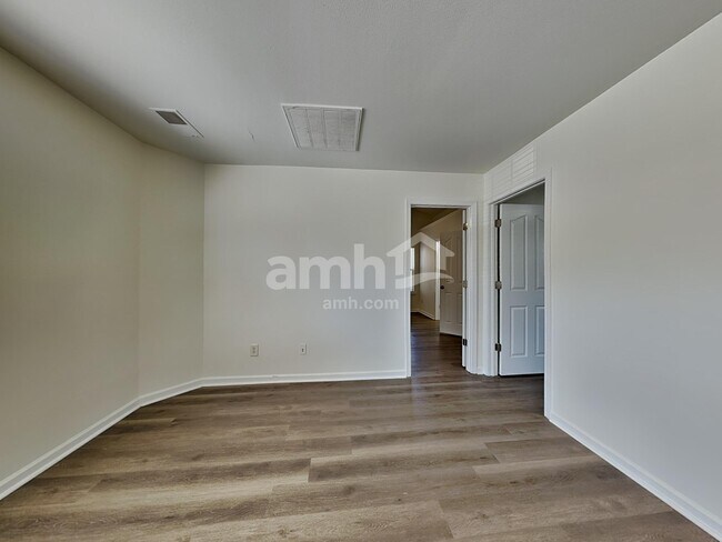 Building Photo - 3808 Broadwater Ct